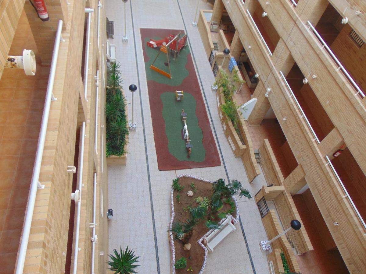 Apartamentos Varios Con 2 Dorm En Marina Dor , La Playa De Amplaries 47 , Vista Lateral Al Mar Oropesa del Mar Bagian luar foto
